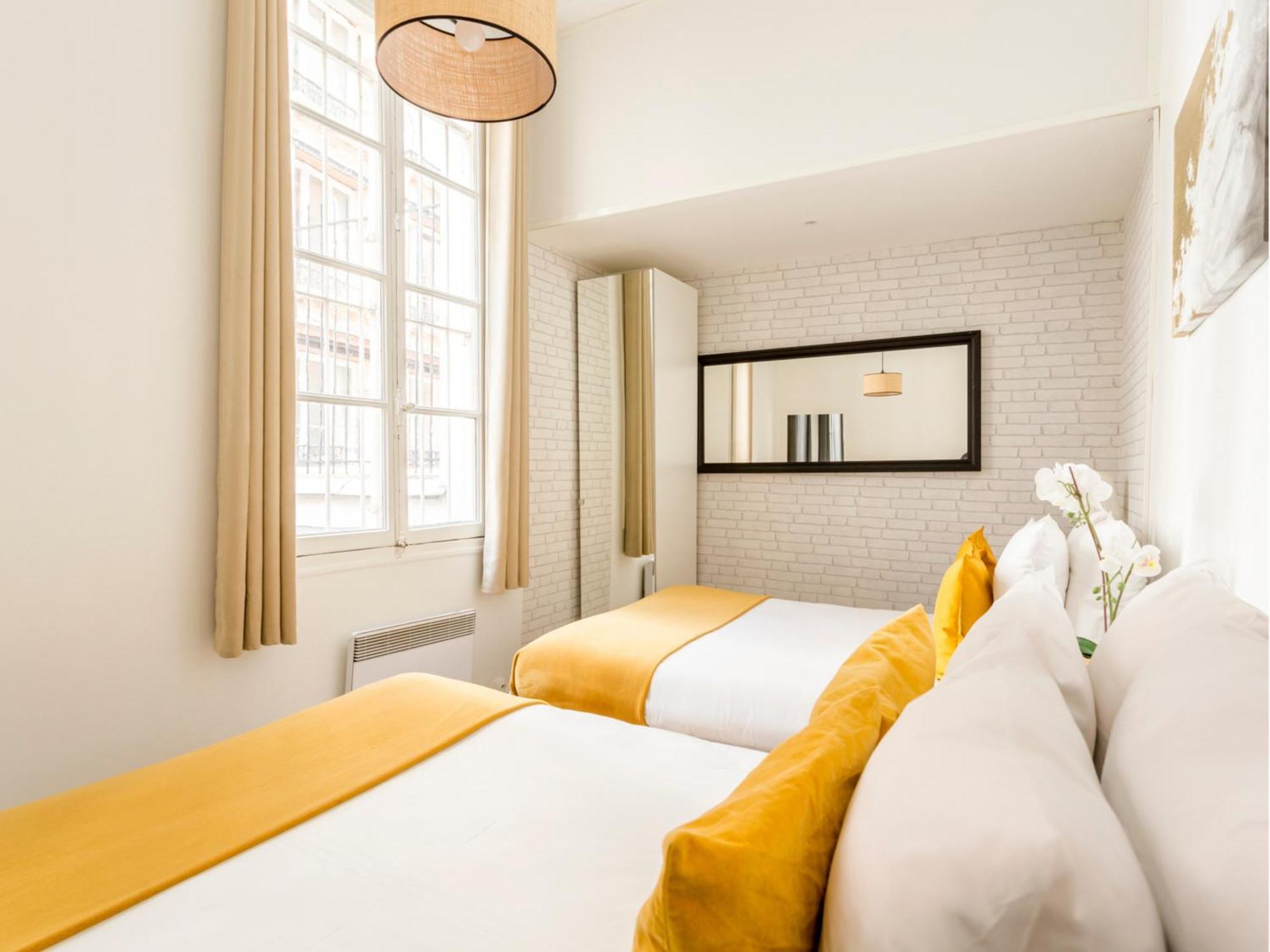 Cozy Apartment - Louvre - Clery Париж Екстериор снимка
